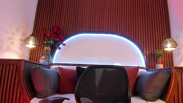 Donovan_Desmond webcam