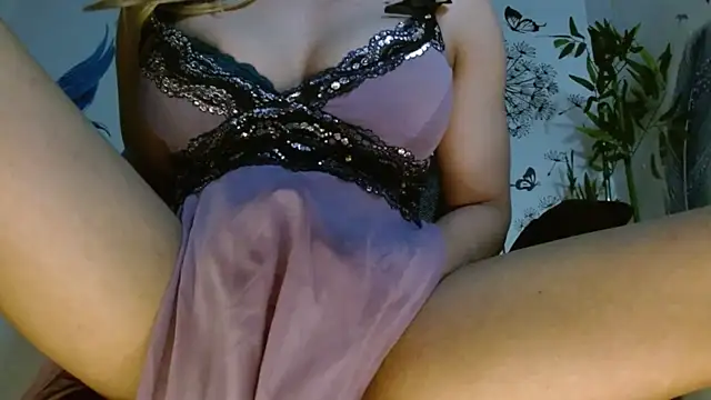 10inchbigcumshot (T milf) - cum show at goal!! help me cum drain me