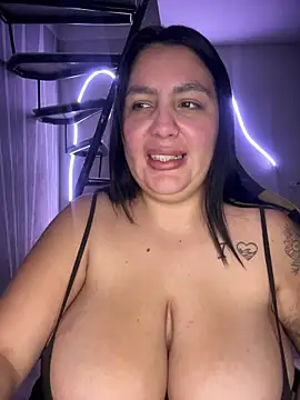 vicky_sixx (Ask my age) - Boobs and pussy-vagina y boobs