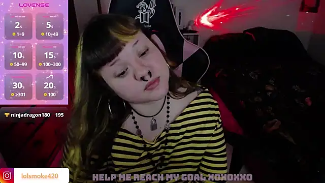 Bdsm_and_fries webcam