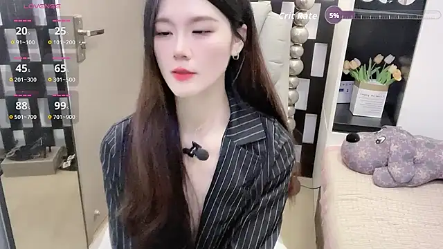 美女Yueyue-MM在线直播