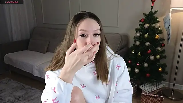 cutienaughtygirl webcam