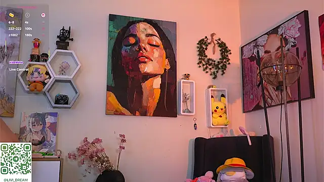 VernitaFiscalini webcam