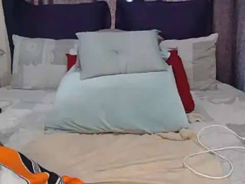 SweetieQueen1 webcam