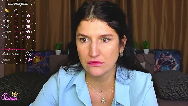 Alianna_Solo_Kisses webcam