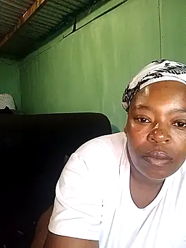 curvyloneah75 webcam