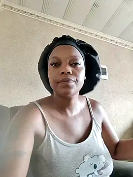 EbonyBuu webcam