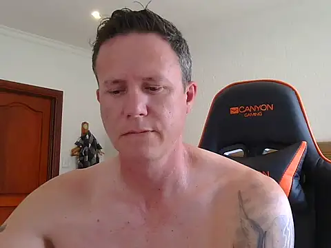 TroyDieselXXX webcam