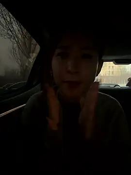 美女Jingjingxiang-520在线直播