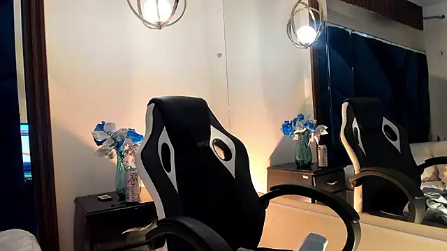 emilyduran_ (F milf) - anal