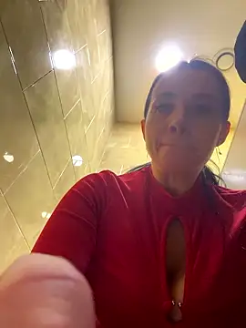 crazzychicks (Ask my age) - Squirt💦Last tip-control 188s+it video🔥