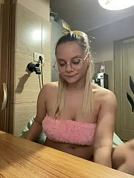 tasty_shape (Ask my age) - HAPPY NEW YEAR TO EVERYONE