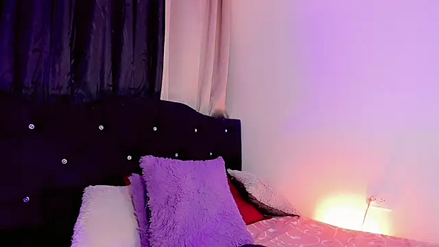 lesly_xx - Lesly_xx's free webcam - UK Sex Cams