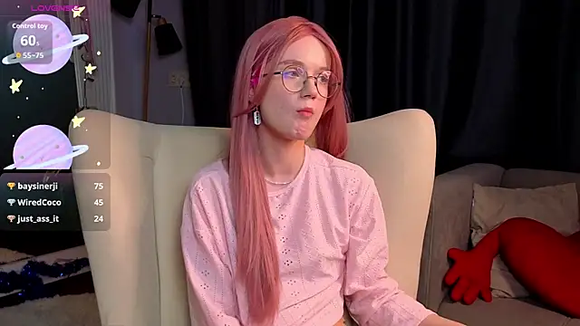 Kitty_smalltits webcam