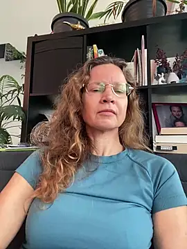 annikarose (F milf) - Naked Orgasmus