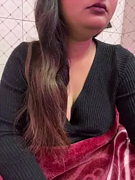 Curvy_Anaya