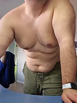 Andrew1900529 webcam