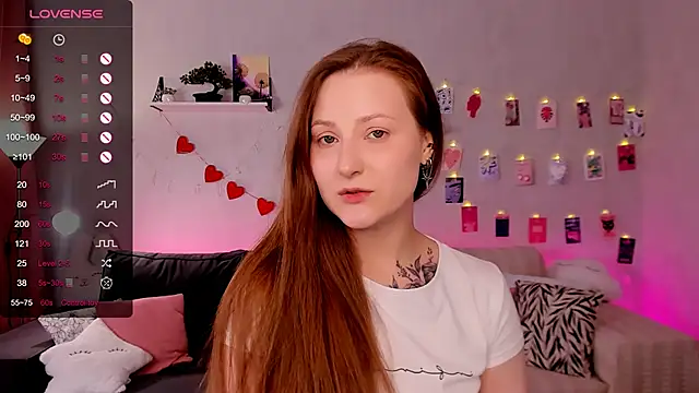 velvet_cherry_ webcam