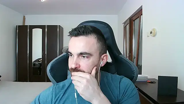 mu5clemania2 - Mu5clemania2's free webcam - UK Sex Cams