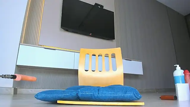 Cherrypie_001 webcam