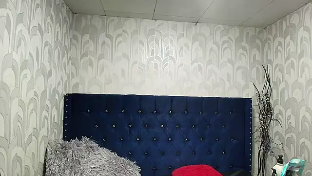 CarolineBrunx webcam