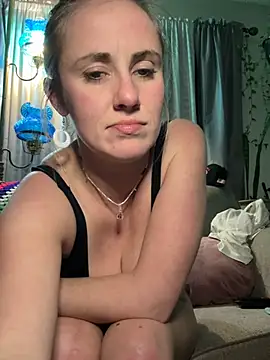 ClumsyLink's live cam