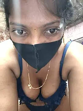 queensenorita from StripChat is Freechat