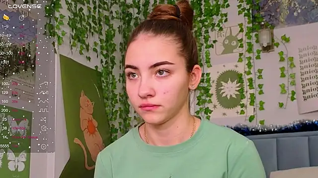 Fit_Brunette_ webcam