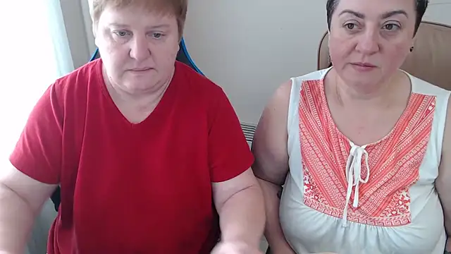 Bertie_Adeline webcam