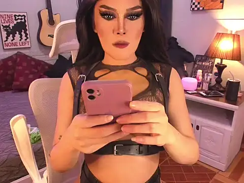 wilddenny1 - WILDDENNY1's free webcam