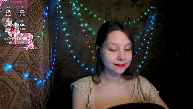 qutiedasweet (F teen) - spin around, show outfit