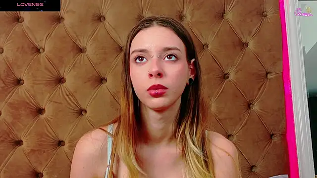 coravex (F teen) - get me naked and let's play together