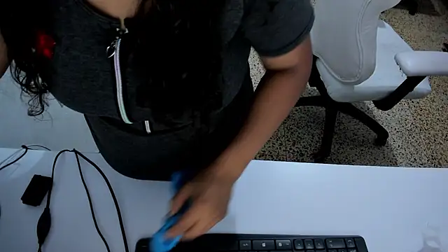 siryenay_ - Siryenay_'s free webcam - UK Sex Cams