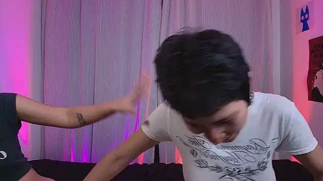 Lesbian_Sexxx webcam