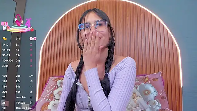 nayecloud - NayeCloud's free webcam - UK Sex Cams