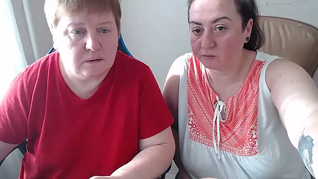 Bertie_Adeline webcam