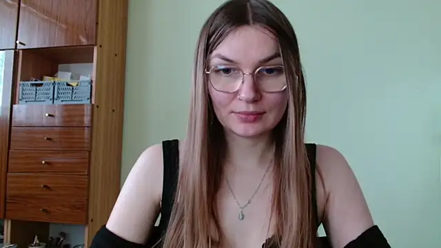 looveellyx - LooveELLYx's free webcam - UK Sex Cams