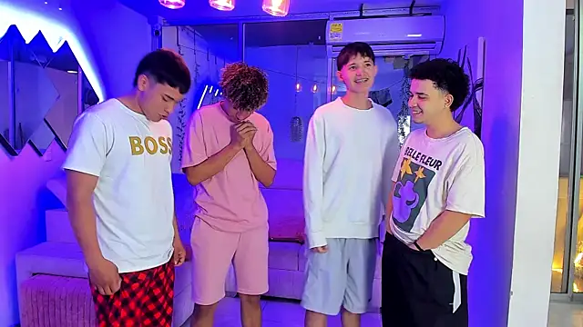 Houseofwarrios webcam