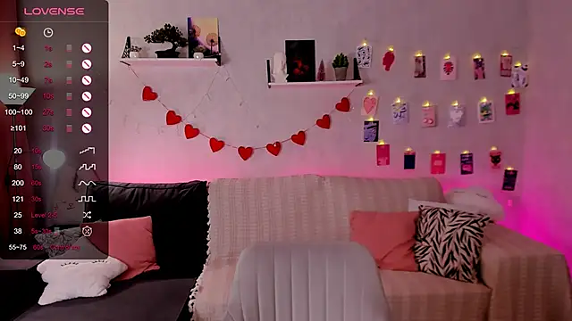 velvet_cherry_ webcam