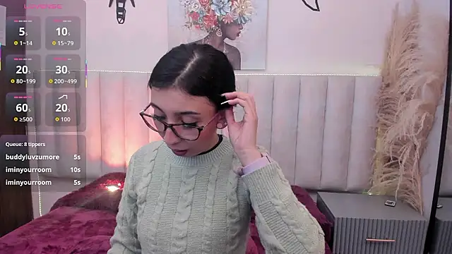 Isabella_Crofts webcam