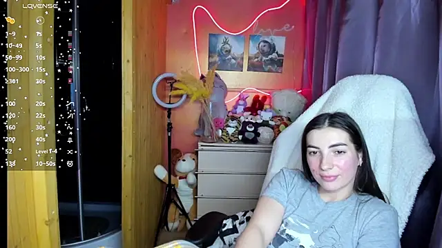 Fiery_Brunette_ webcam