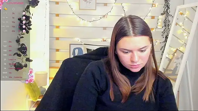 Josephine_Kiss webcam