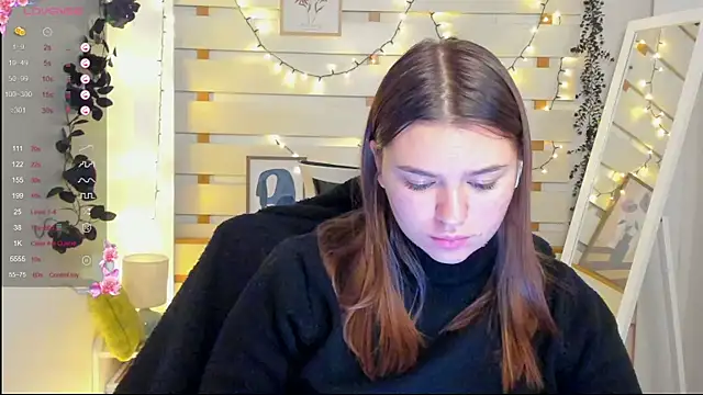 Josephine_Kiss webcam