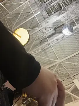 KiraSunshine from StripChat is Freechat