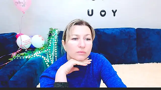 Incredible_Ariela webcam