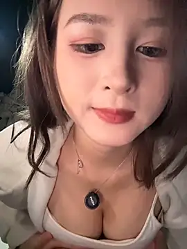 美女yuki_june在线直播