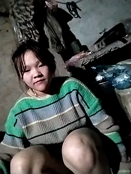 m-mbae - M-mbae's free webcam