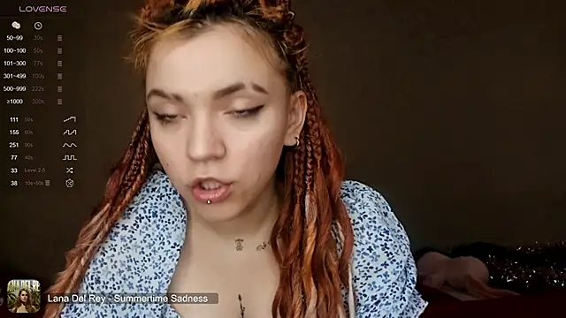 NoMoreCIothes webcam