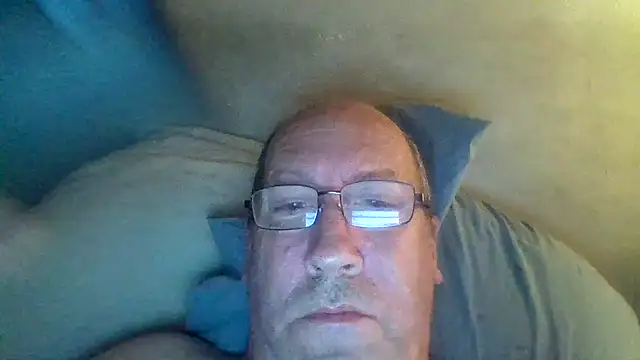 hornyrich69 (M mature) - naked cum & eat  with plug in asshole