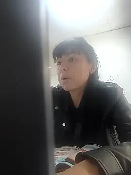 maria_lasexy (F milf) - Juego en mi escritorio